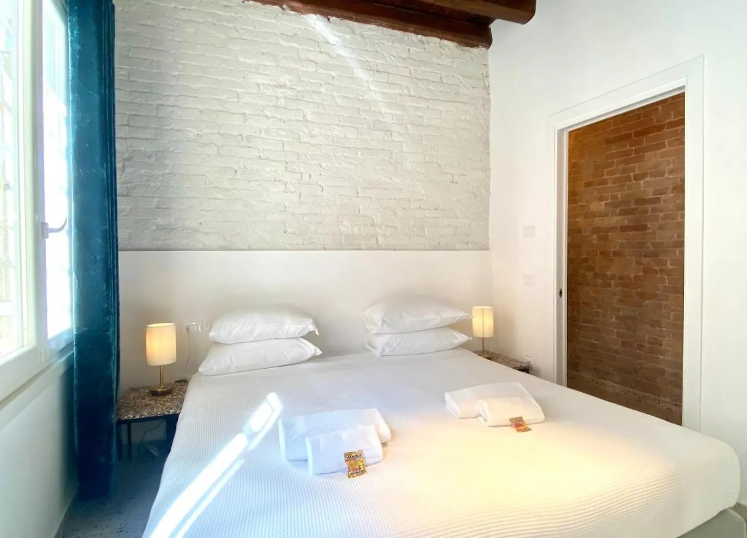 Quiet Apartment With Canal View Venice